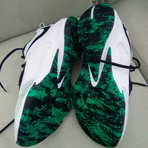 Men Nike Zoom Freaks 3 - Picture 5 of 6